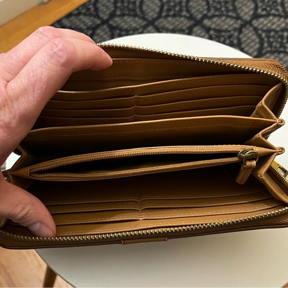 Fossil Emma Zip Around Wallet with Black, Pink, Gray, and Yellow Cactus Theme - Picture 4 of 8